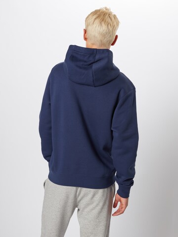 Regular fit Bluză de molton 'Club Fleece' de la Nike Sportswear pe albastru: spate