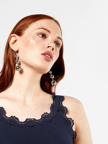 rosemunde Top 'vintage lace' - kék