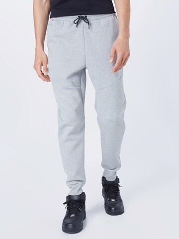 Nike Sportswear Конический (Tapered) Штаны 'Tech Fleece' в Серый: спереди