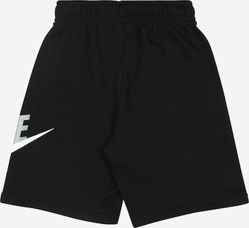 Regular Pantalon Nike Sportswear en noir