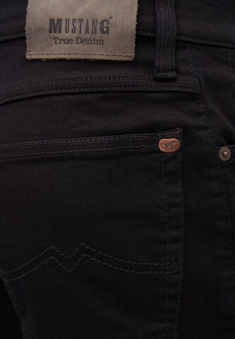 MUSTANG Regular Jeans 'Tramper' in Black