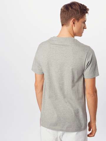 Merchcode - Camiseta 'Popeye Barber Shop' en gris: atrás