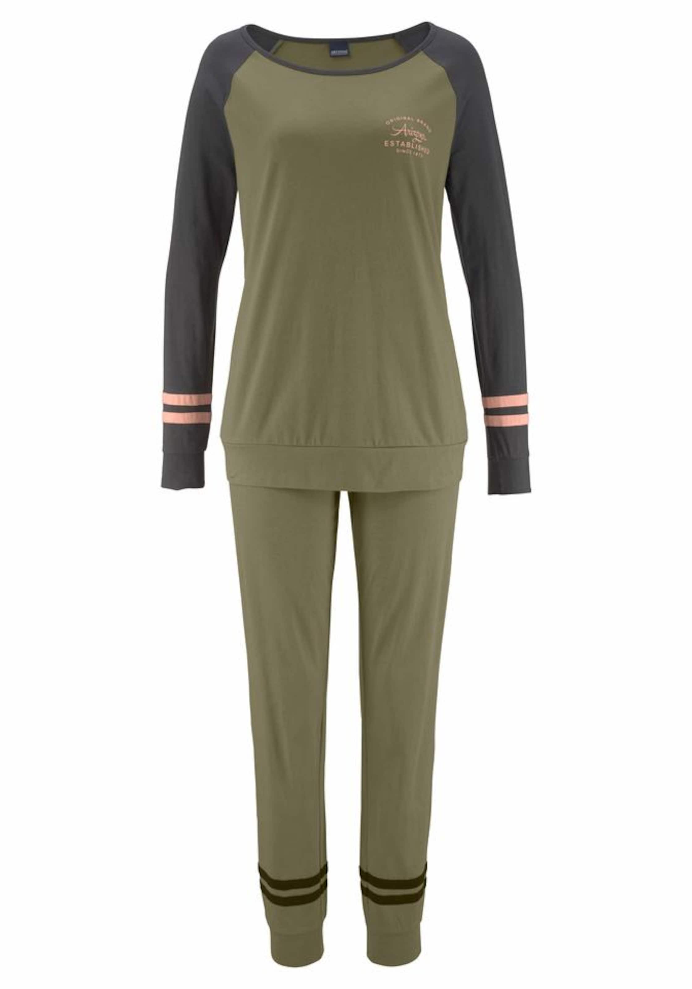 ARIZONA - Pijama en verde: frente