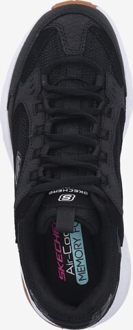 Baskets basses SKECHERS en noir