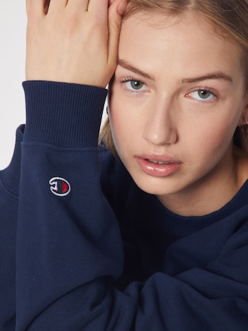 Champion Authentic Athletic Apparel Sweatshirt in Blauw