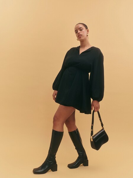 Luna - Cute Black Mini Dress Look