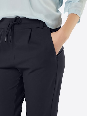 ONLY Slimfit Kalhoty se sklady v pase 'Poptrash' – modrá