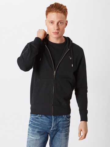 GANT Regular fit Sweat jacket in Black: front