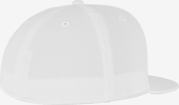 Cappello da baseball di Flexfit in bianco