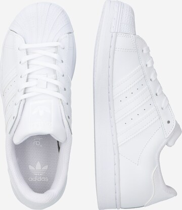 Sneaker 'Superstar' di ADIDAS ORIGINALS in bianco