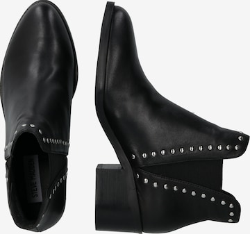 Ghete chelsea 'Cade' de la STEVE MADDEN pe negru: lateral