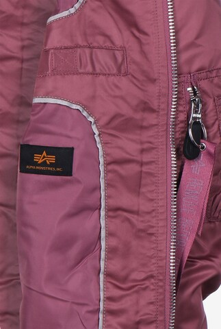 ALPHA INDUSTRIES Overgangsjakke i rosa