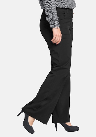 Regular Pantalon à plis SHEEGO en noir