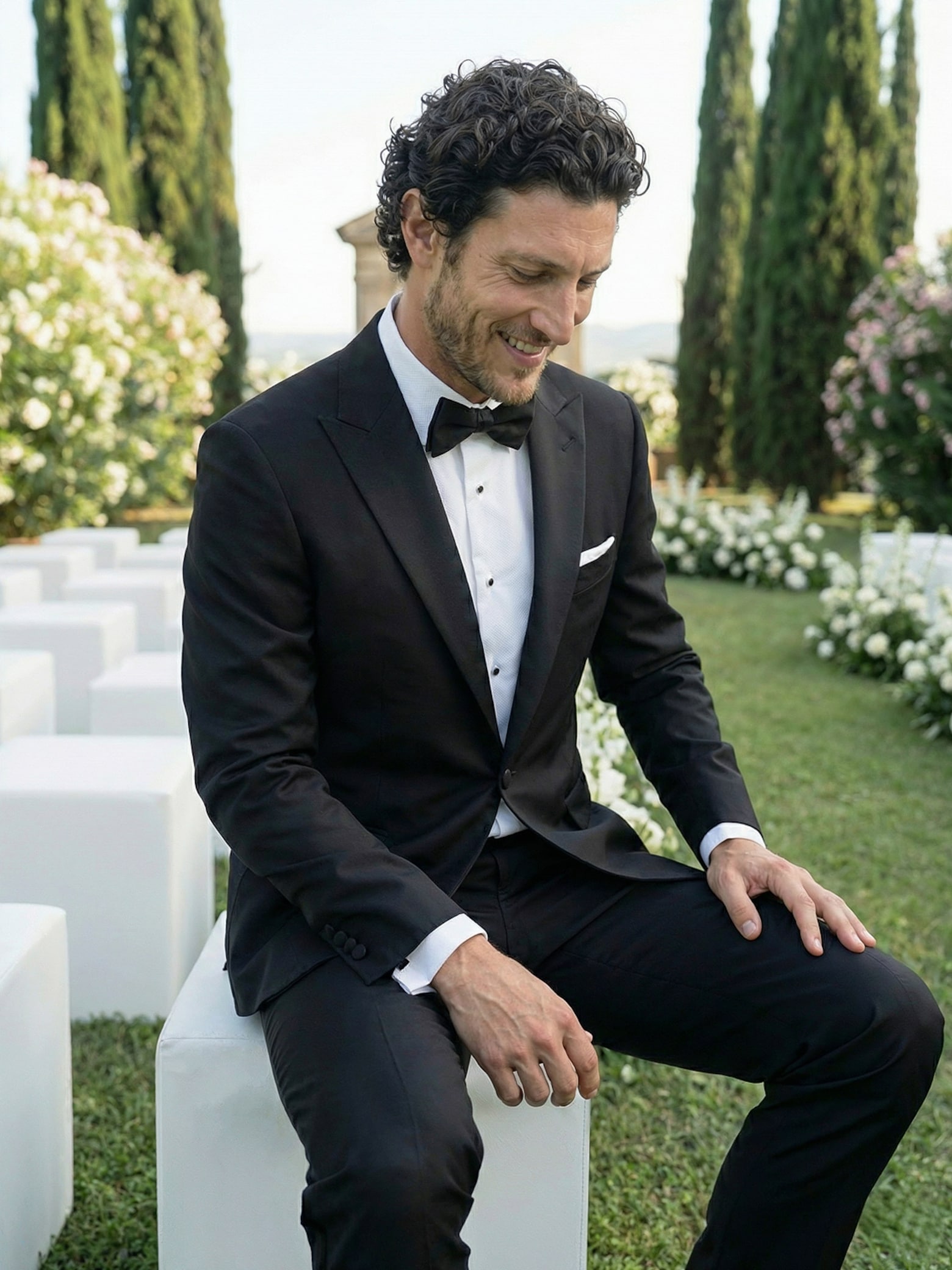 Begalinė elegancija tavo gražiausiai dienai Black tie įvaizdžiai jaunikiui