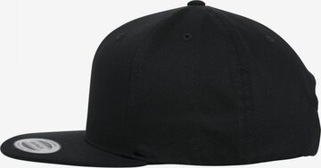 Flexfit Cap in Black