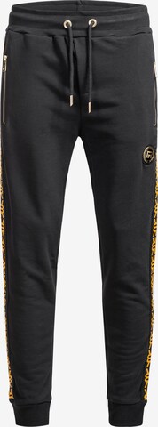 Redbridge Tapered Jogginghose in Schwarz: predná strana