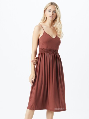 Robe 'Lena' ABOUT YOU en marron : devant