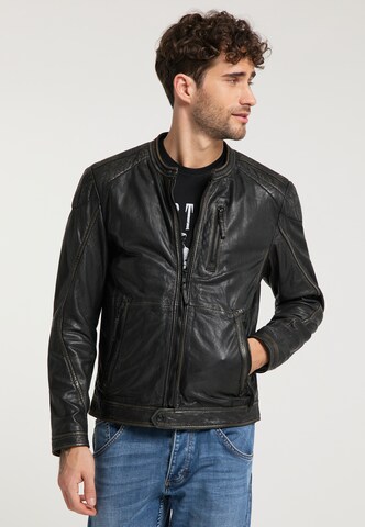 MUSTANG Between-Season Jacket in Black