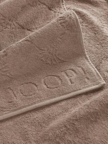 JOOP! Shower Towel 'Uni Cornflower' in Beige