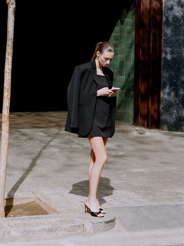 Classic Short Black Dress Look