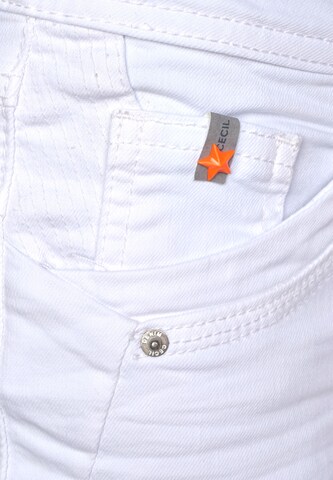CECIL Slimfit Jeans 'Scarlett' in Weiß