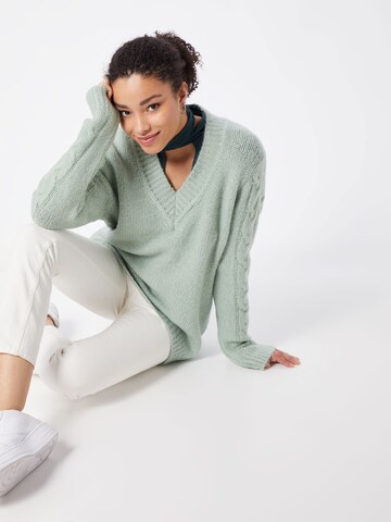 Pullover 'Milena' di ABOUT YOU in verde