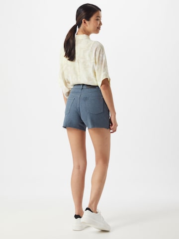 NU-IN Regular Shorts in Blau