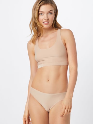 Chantelle String i beige