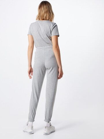 Effilé Pantalon Nike Sportswear en gris