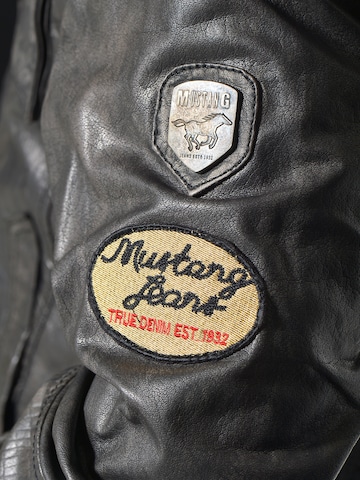 MUSTANG Between-season jacket 'Karlstad' in Black