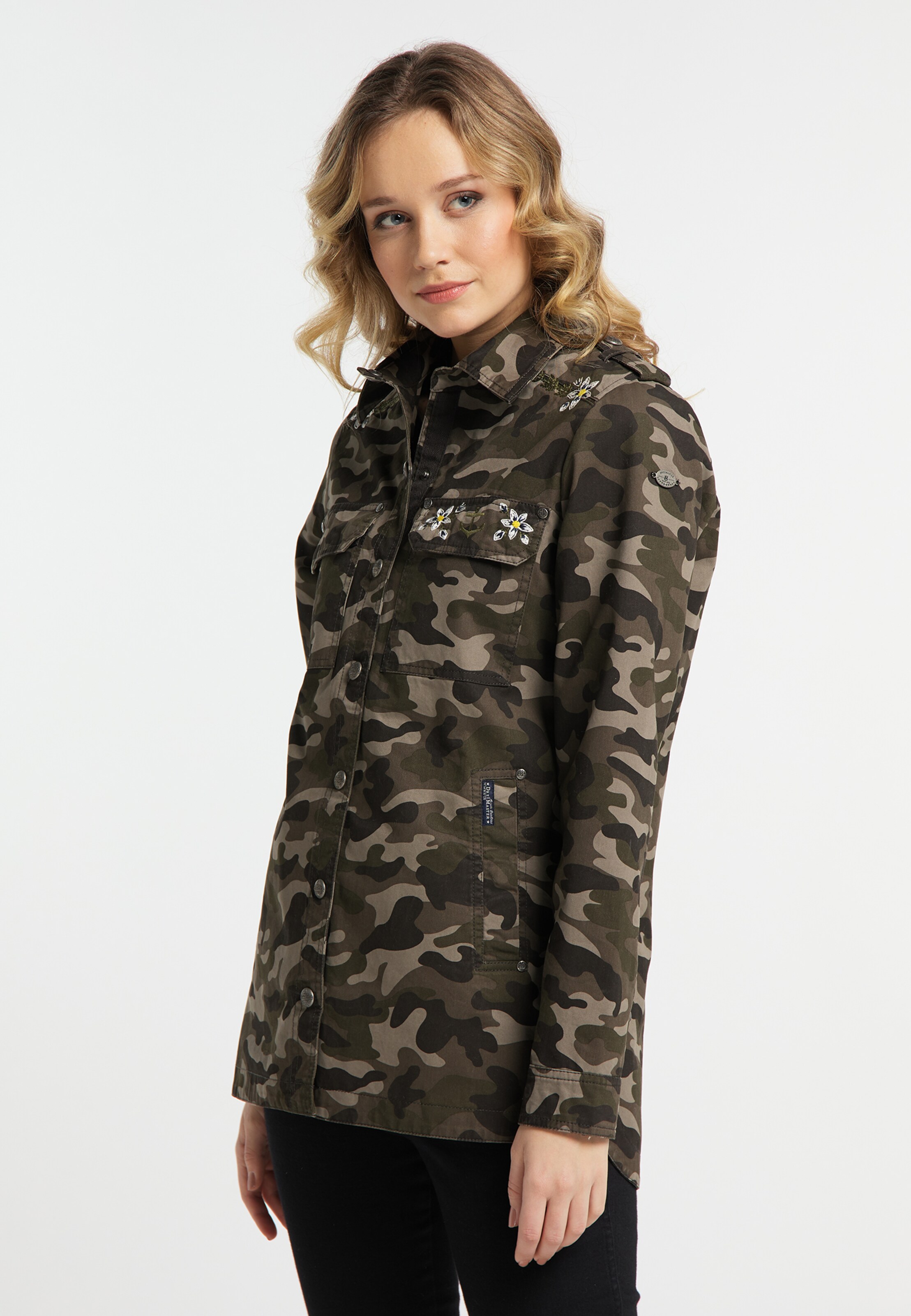 target universal thread camo jacket