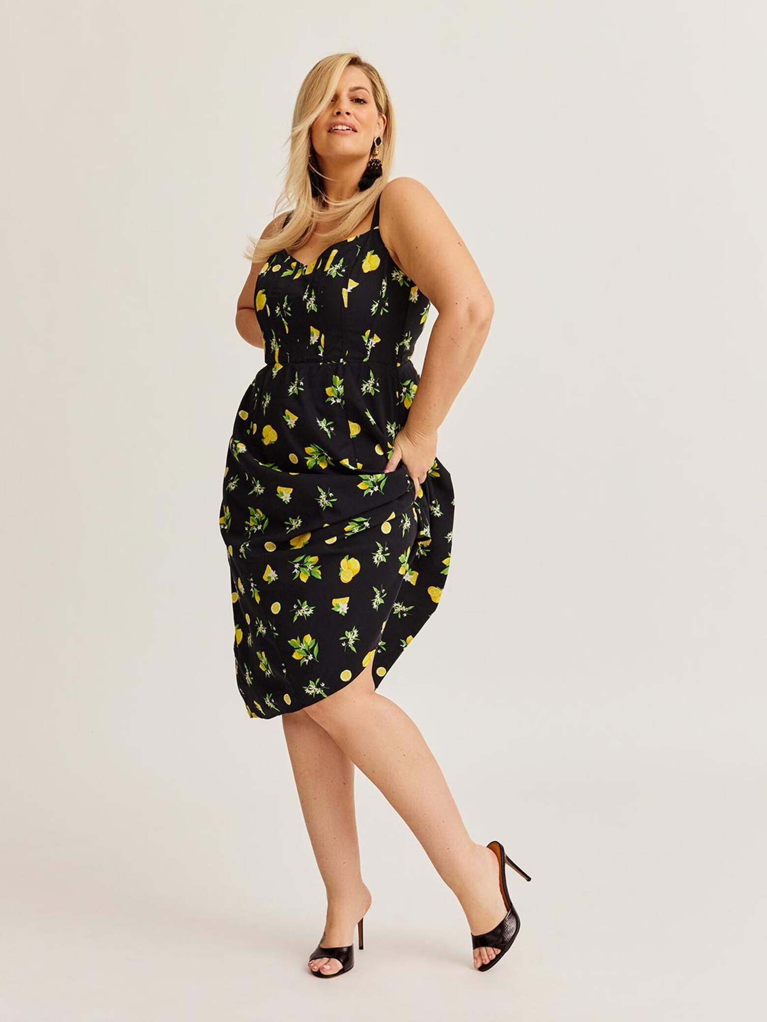 Моден дебют | Повече любов към себе си RYC by Angelina Kirsch