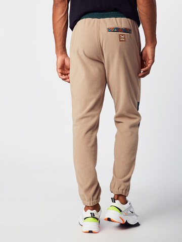 Iriedaily Tapered Broek 'Monte Noe' in Beige: terug