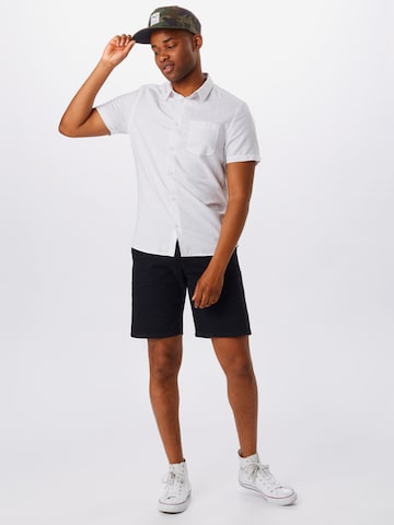 Coupe slim Chemise BURTON MENSWEAR LONDON en blanc