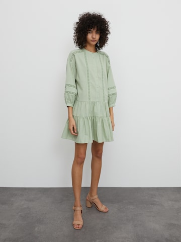 EDITED Shirt dress 'Despina' in Green