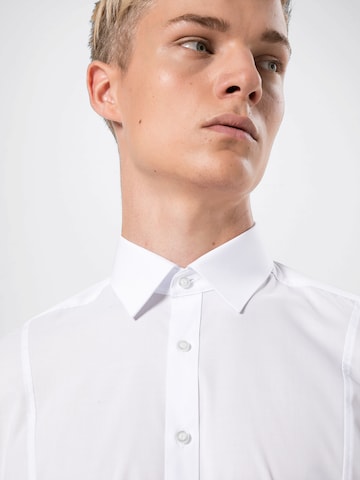 OLYMP Slim fit Zakelijk overhemd 'Level 5 Uni TN' in Wit