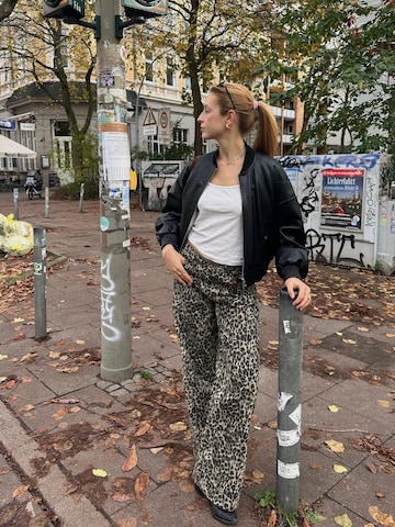 Animal Print Pants And Bomber Jacket Look
