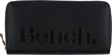 BENCH Wallet in Black: front