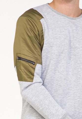 Sweat-shirt PLUS EIGHTEEN en gris