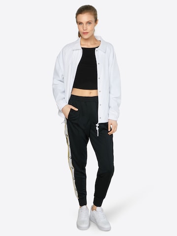 Veste mi-saison Urban Classics en blanc