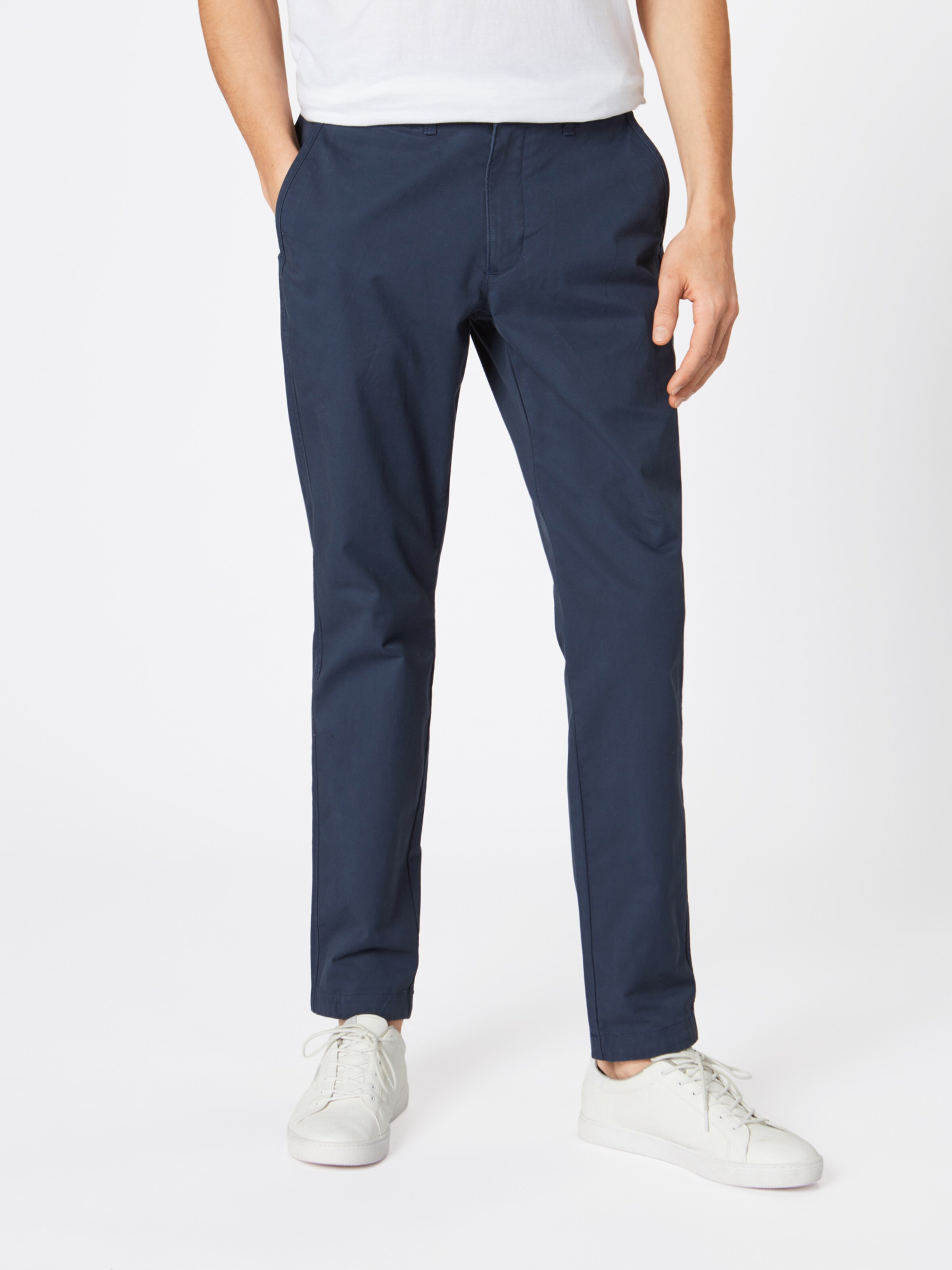 Abercrombie & Fitch Chino in de kleur Navy: Vooraanzicht
