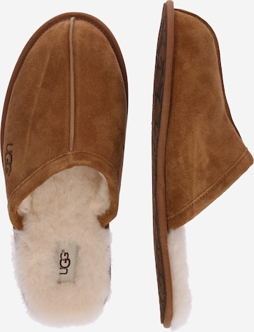 UGG Hausschuh 'Scuff' in Braun: bočná strana