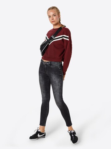 Urban Classics Sweatshirt in Rood