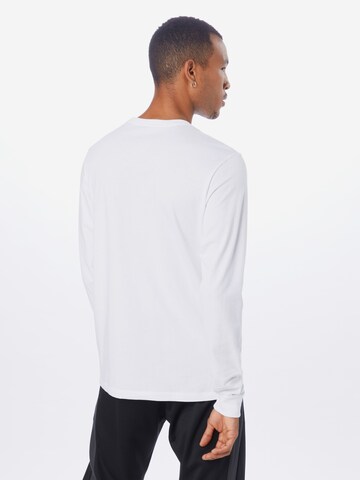 T-Shirt 'Club' Nike Sportswear en blanc