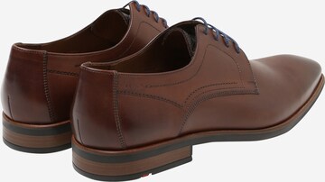 Chaussure à lacets LLOYD en marron : derrière