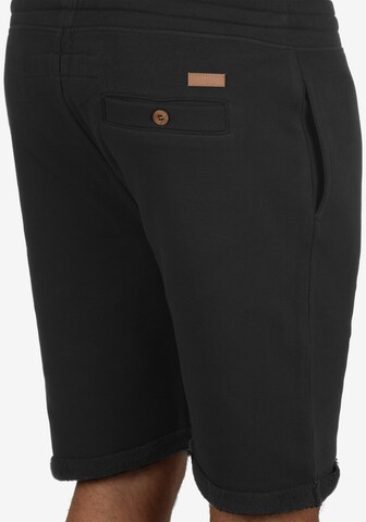 INDICODE JEANS Regular Sweatshorts 'Rion' in Schwarz