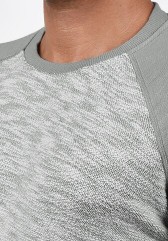 !Solid Sweatshirt 'Flocker' in Grey