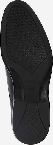 GEOX - Zapatos con cordón en negro: abajo