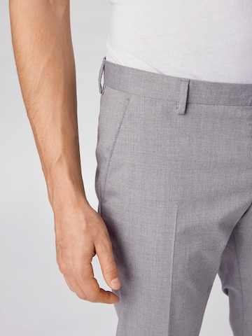 Coupe slim Pantalon à plis SELECTED HOMME en gris