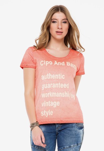 CIPO & BAXX T-Shirt mit modischen Spitzendetails in Orange: predná strana